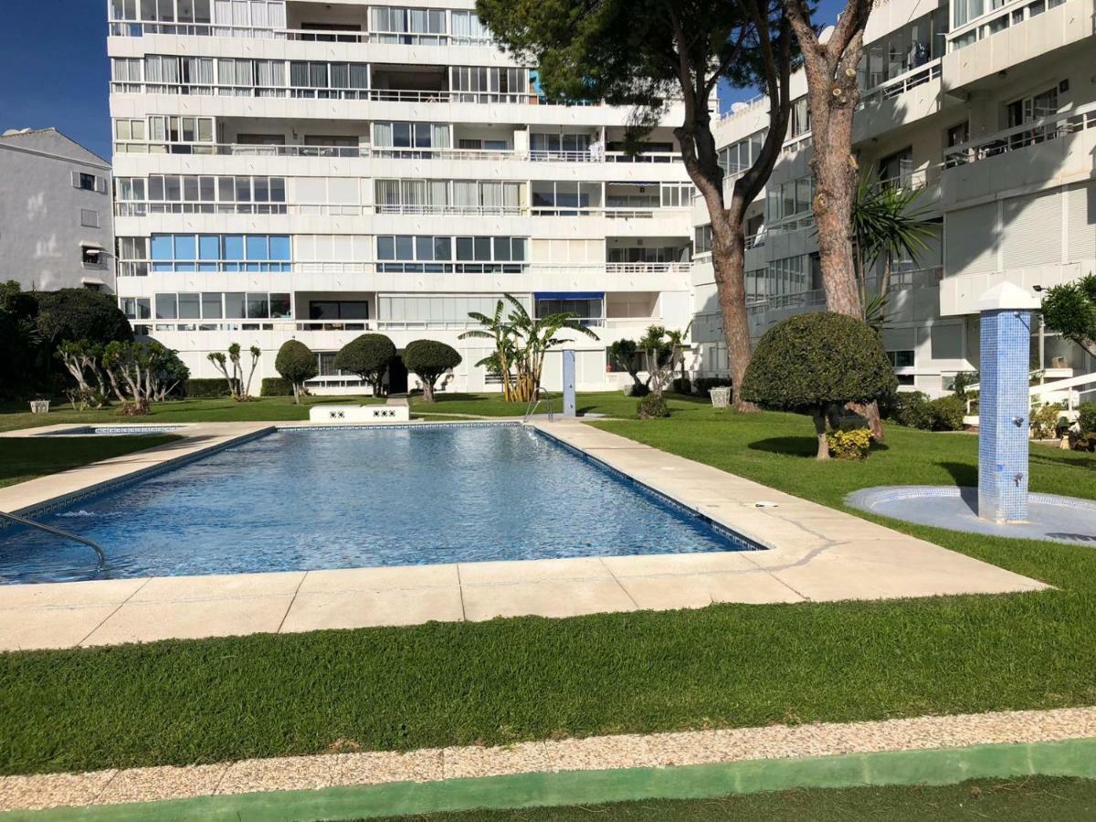 Apartamento Los Cisnes Бенальмадена Экстерьер фото